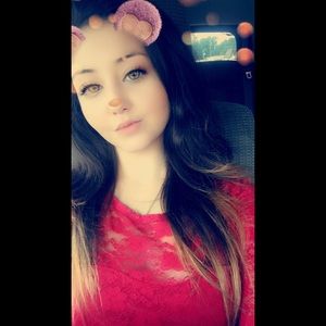 Meet your Posher, Ashleigh